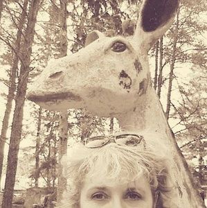 Meet your Posher, Wendy